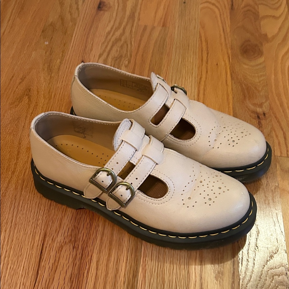 Women’s Doc Marten Mary Jane’s - Picture 3 of 8
